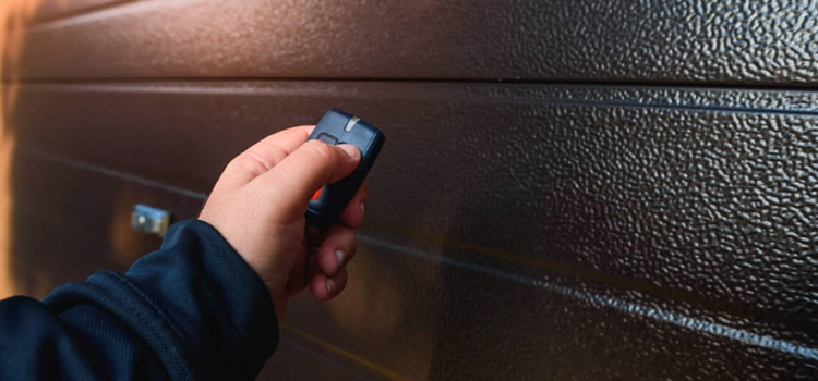 automatic door opener with remote control in Duarte